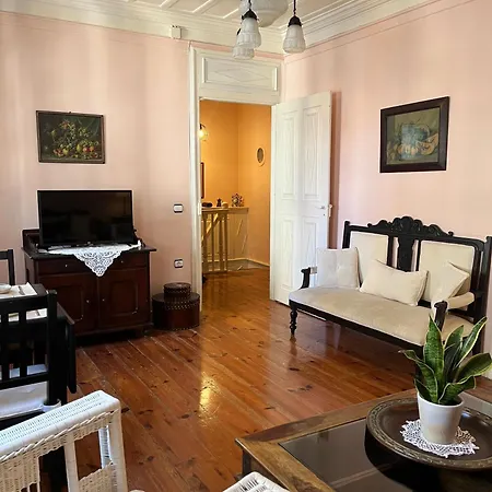 Tereza's Traditional House In